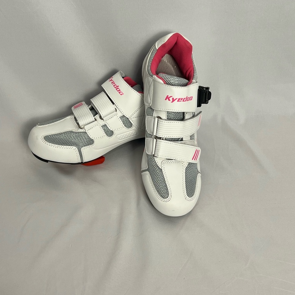 Kyedoo Women’s EU 39 White/pink Clip in the cycling shoes for Peloton